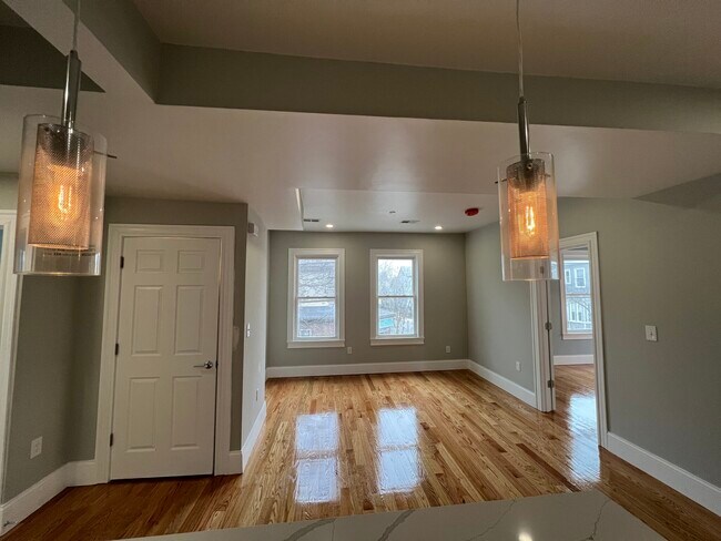 Photo - 67 Pearl St Unit #2