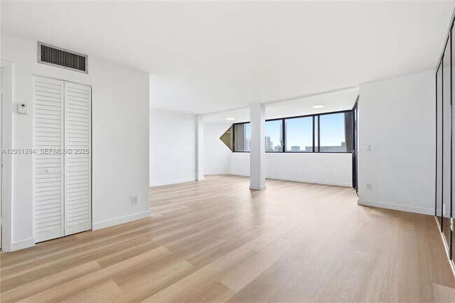 Photo - 2950 SW 3rd Ave Unit 7F