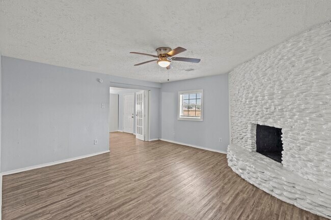 Photo - 228 Orange St