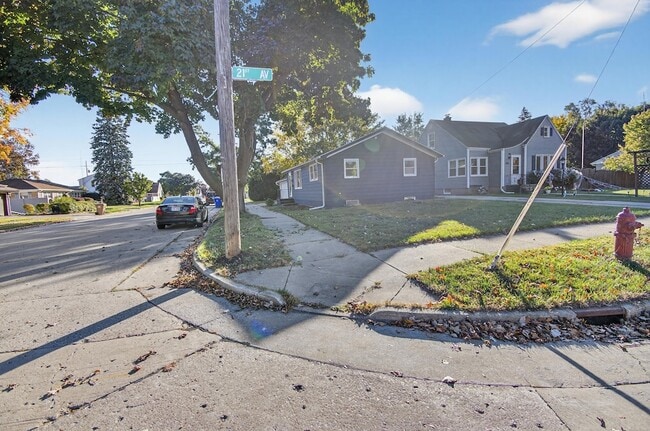 Photo - 3603 21st Ave
