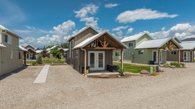 Building Photo - 329 River Frontage Rd Unit 65 Rental