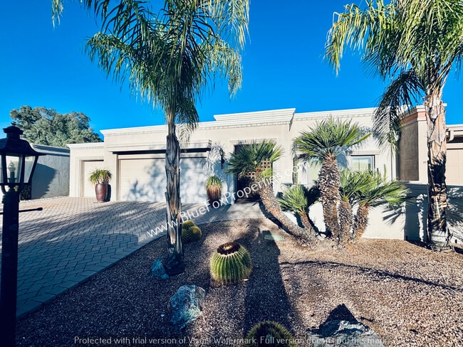 Building Photo - 8135 N Casas Way