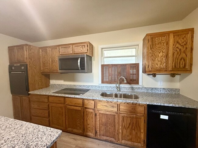 Photo - 3015 County Farm Rd