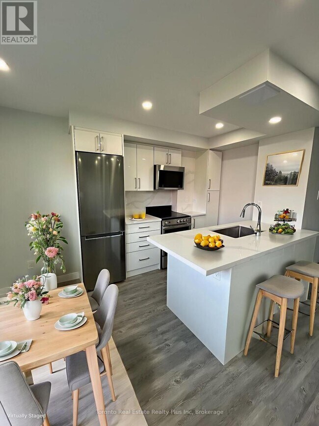 Photo - 15 Walmer Rd Unité 1006