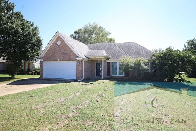 Building Photo - Beautiful 3 bed/ 2 bath home - fireplace, ...