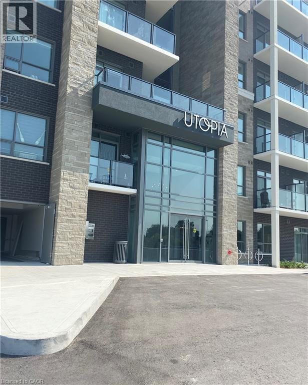 Photo - 5055 Greenlane Rd Unité 521