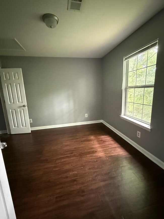 Photo - 1104 Penrose Dr Unit 3