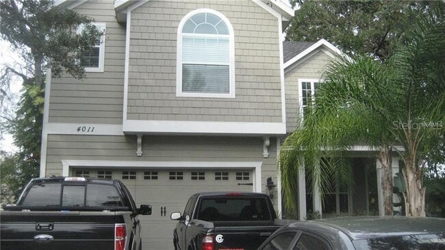 Building Photo - 4011 W Santiago St