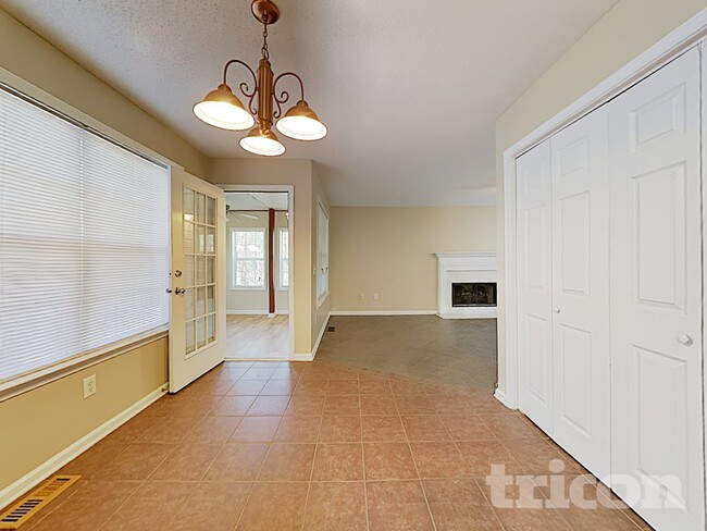 Photo - 153 Clear Brook Trail