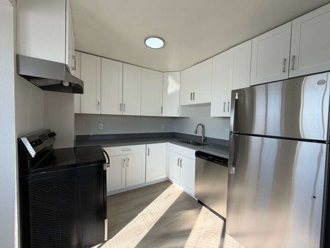 Photo - 1835 8th Ave