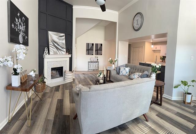 Photo - 8701 Woodlake Dr