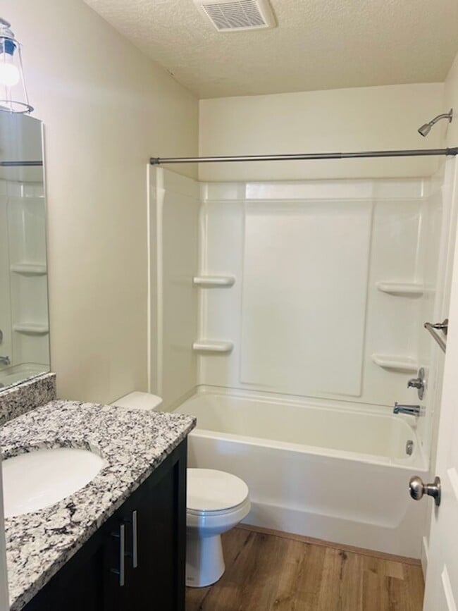 Photo - Beautiful townhome with garage and central air