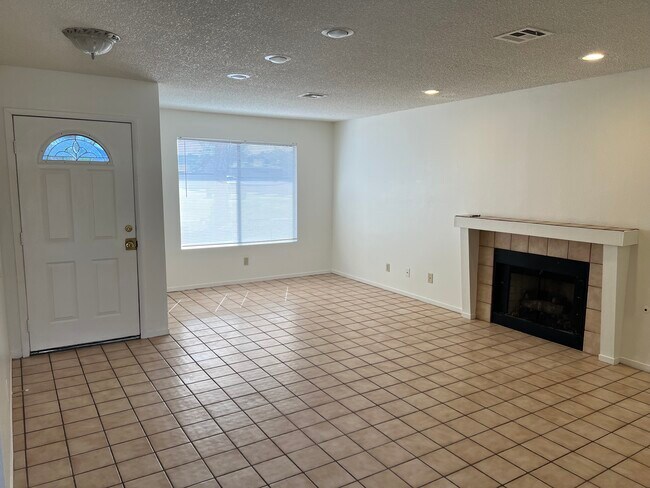 Photo - 121 Hexham Dr