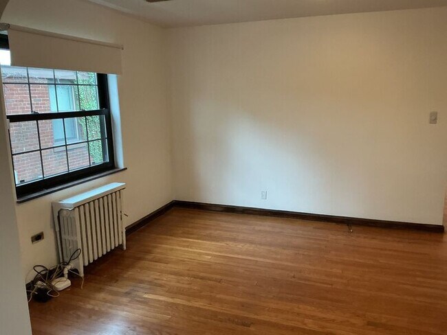 Photo - 3790 Grovedale Pl