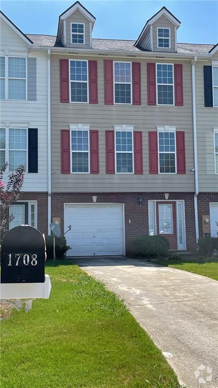Building Photo - 1708 Redan E Rental