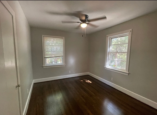 Photo - 628 Eastern Ave