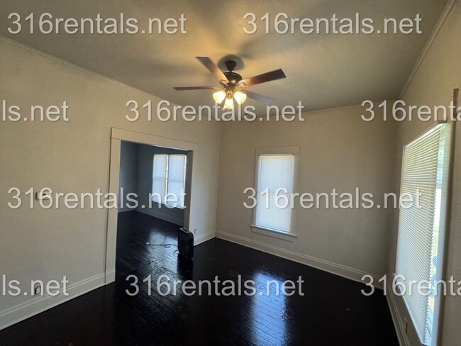 Photo - $899- 2 bed 1 bath - Single Family Home