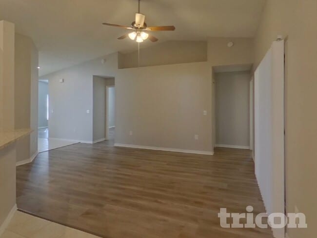 Photo - 2009 Kiwi Trail