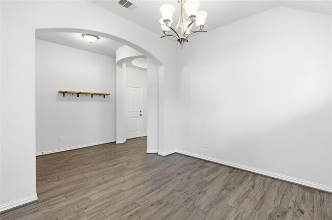 Photo - 22020 Abigail Way