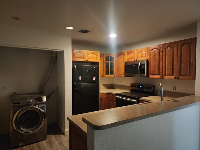 Photo - 205 NW 12th Ave