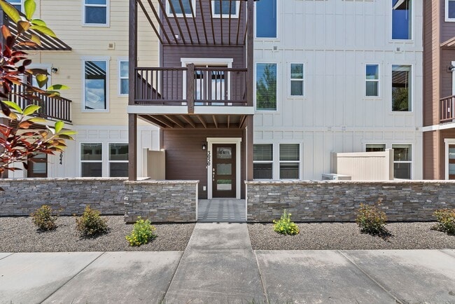 Photo - Can't miss Luxury New Townhome in West Bench!