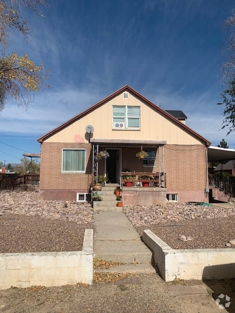 Building Photo - 4 Plex Seller Finance Rental