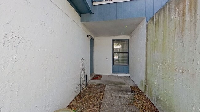 Photo - Beautiful townhomw in Mayport Landing!