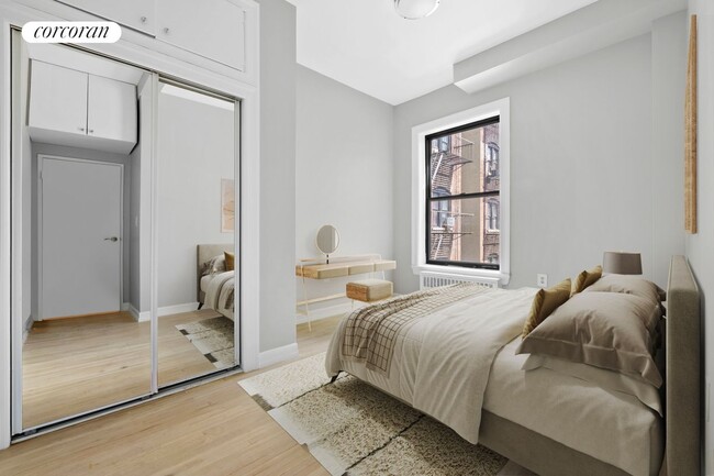 Photo - 77 W 68th St Condominio