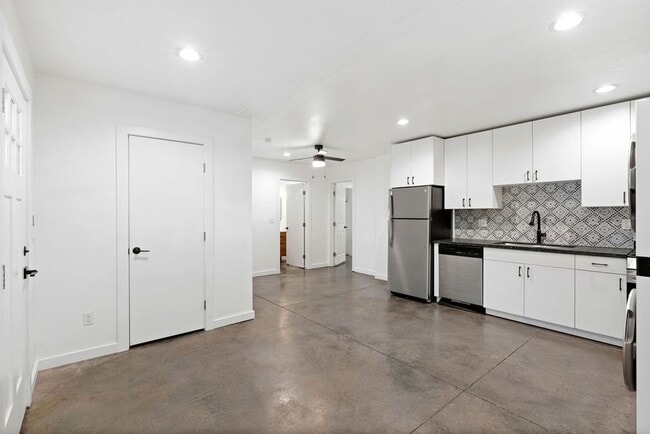 Photo - 345 Wheeler Ave Unit 1