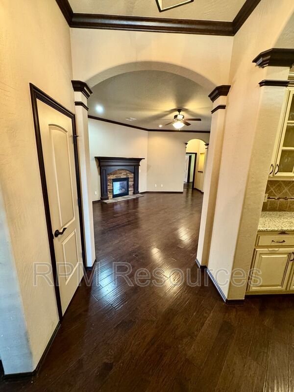 Photo - 3121 SW 136th Terrace