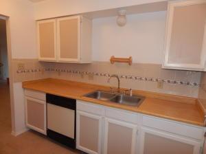 Photo - 330 Wagon Train Dr SE