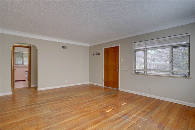 Photo - Spacious Sunnyside Bungalow, Finished Base...