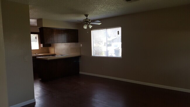Photo - 2511 W. VICTOR CT 2 BEDROOM 1 BATHROOM  DU...