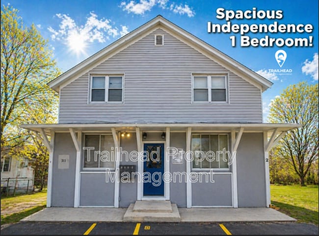 Photo - 3115 S Forest Ave