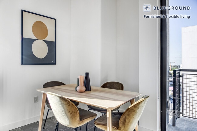 Photo - 21 NE 22nd St Unit FL10-ID36