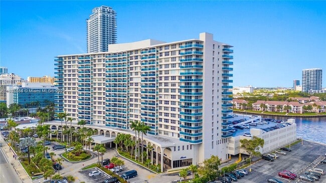 Photo - 3800 S Ocean Dr Unit 801