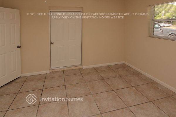 Photo - 8606 Chinaberry Dr