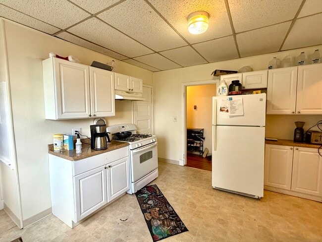 Photo - 14 Craigie St Unit 2