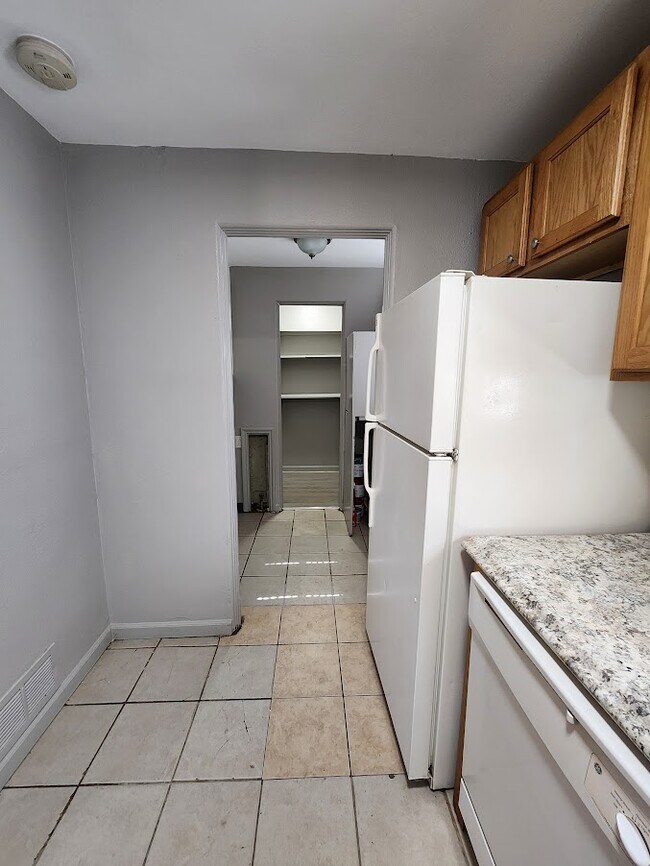 Photo - 1308 Moline St Unit 1308