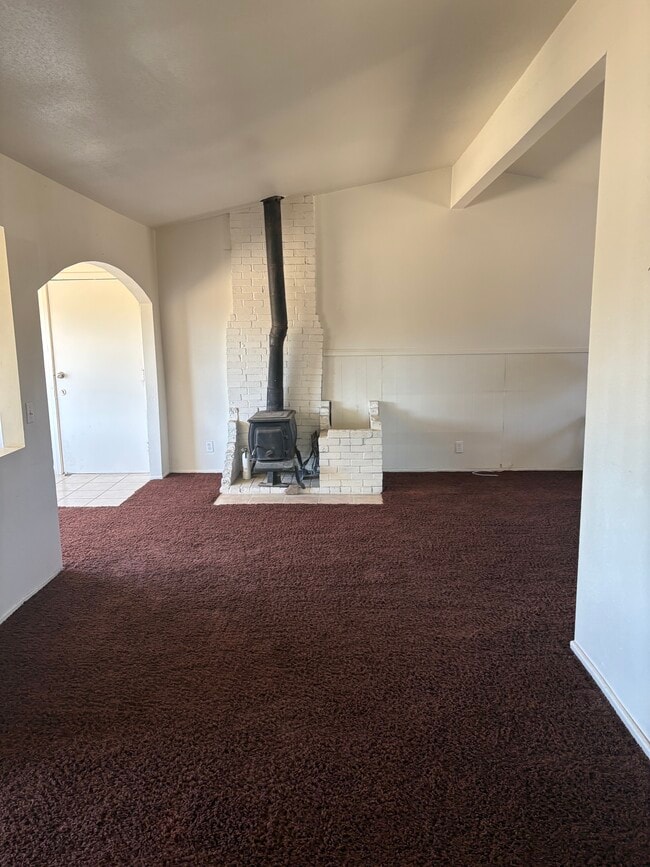 Photo - 2121 Fremontia Rd
