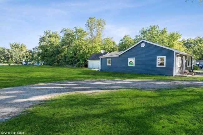 Photo - 1840 E Main St