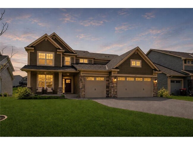 Building Photo - 6332 Apple Ct