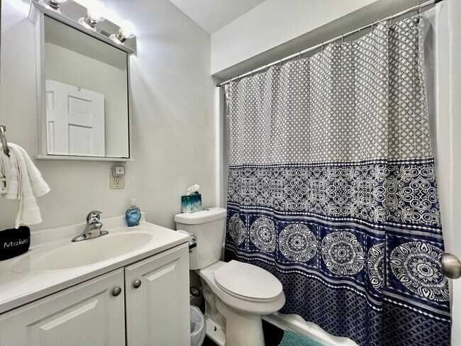 Photo - Trenton's apartment on First