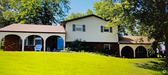 Building Photo - 977 Donna Dr Rental