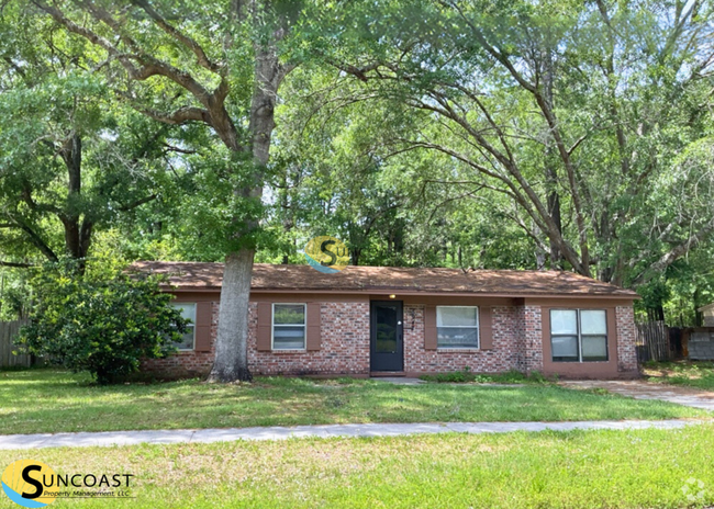 Building Photo - 5942 Camaro Dr W Rental