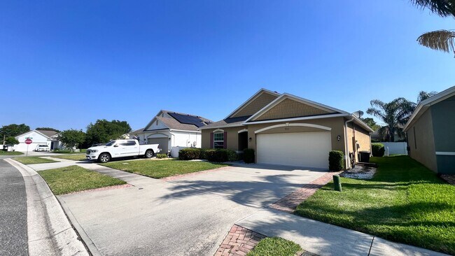 Photo - STUNNING 3 Bedroom/2 Bathroom Home in Titu...