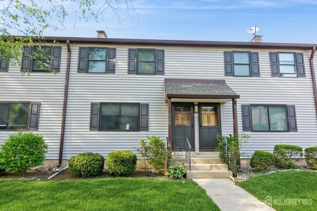 Photo - 208 Newman St Townhome