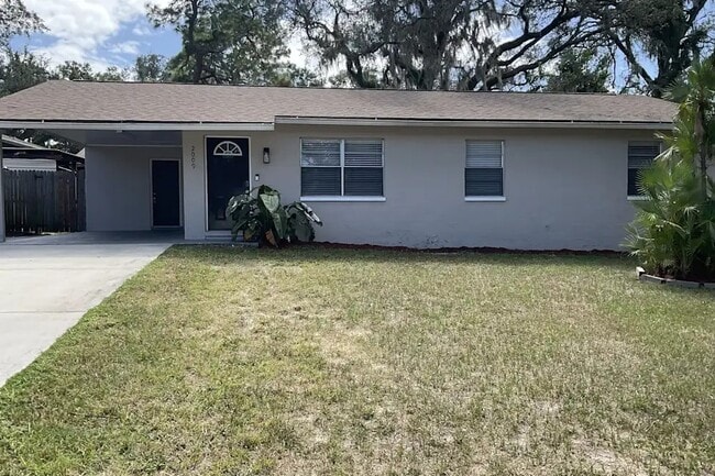 Building Photo - 2004 E Humphrey St