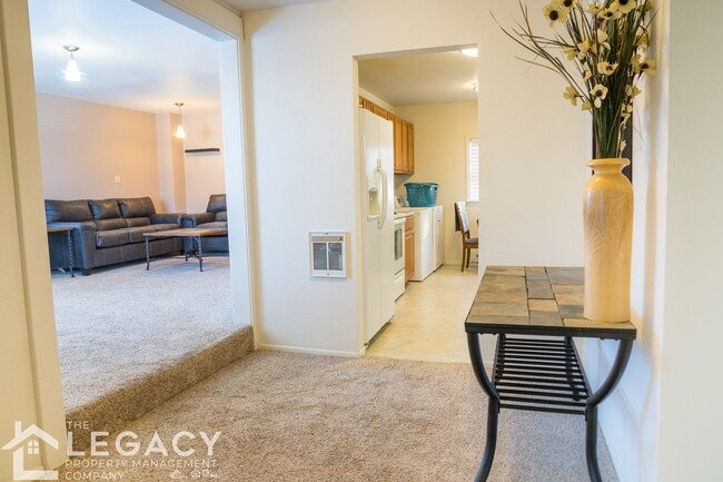 Photo - 1203 E 5th St Unit A