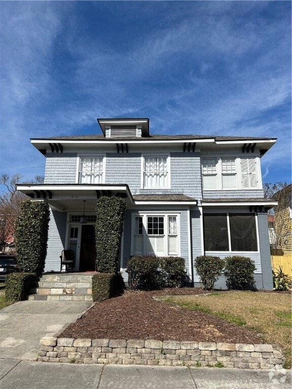 Building Photo - 616 Maupas Ave Rental